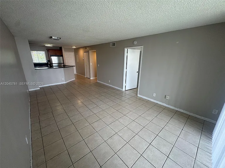 8750 N Sherman Cir #403 — Photo 6