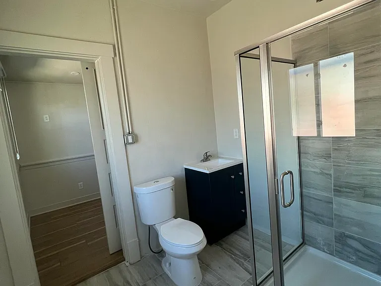 806 N Williams St — Photo 17