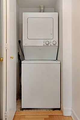 Rented by Corcoran | media 34