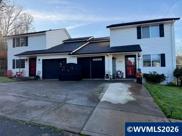 915 SW Conastoga St, Willamina, OR 97396