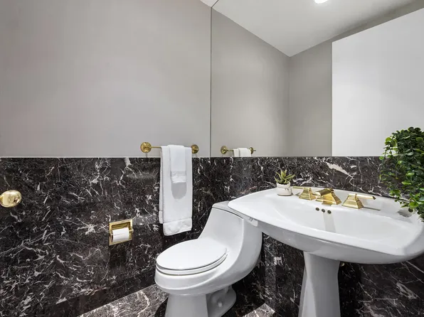 1 Central Park West image 11 of 23