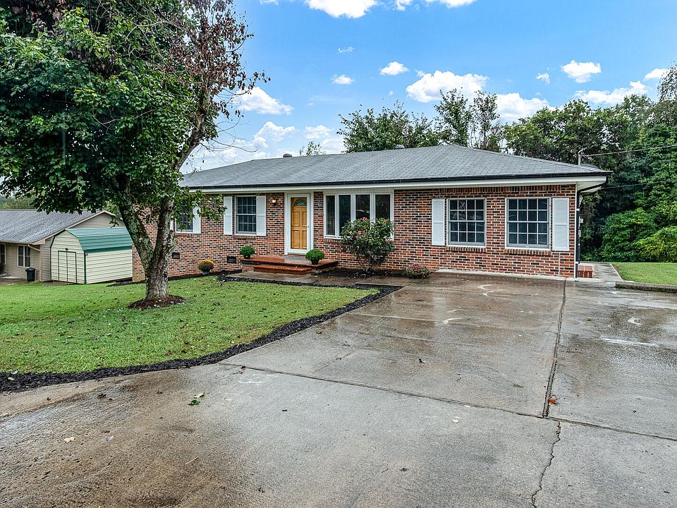 1st image of 531 River Bend Dr