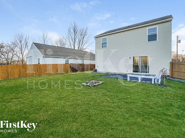 261 Inah Ave — Photo 14