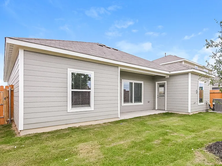 1513 Harvester Dr — Photo 19