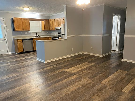 5th image of 2610 Brice St