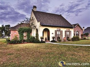 439 Myrtle Grove Dr, Houma, LA 70360