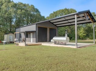 760 Private Road 2422, Oakwood, TX