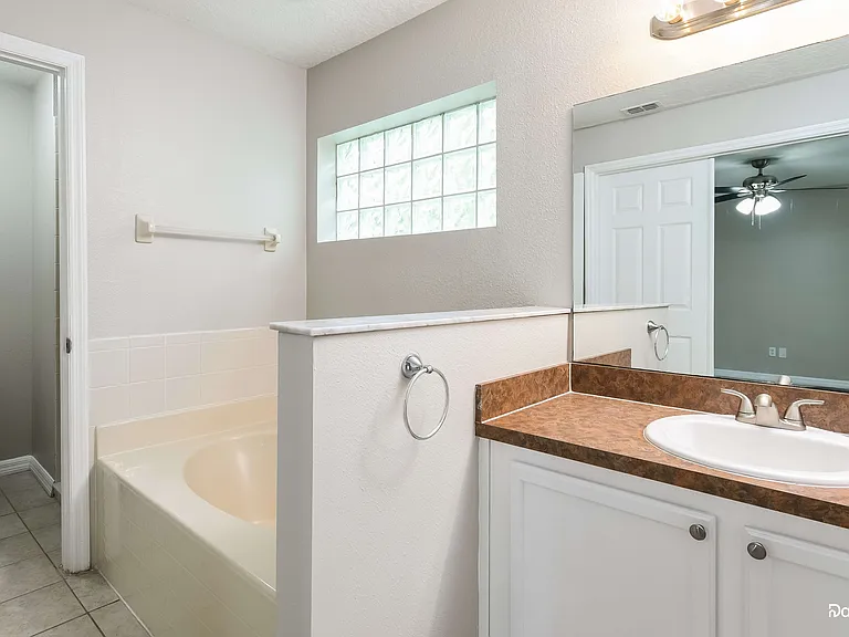 116 San Benito Way — Photo 10