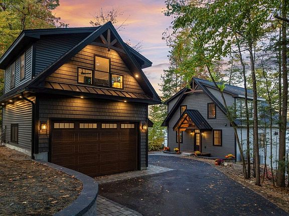 3rd image of 5 Loon Cove Road