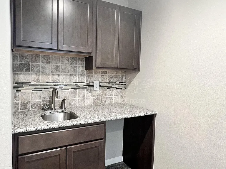 4471 Allenite Point — Photo 25
