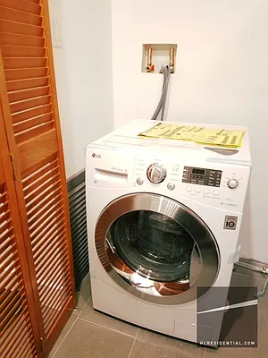 Rented by Highline Residential | media 33