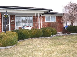 31205 Moulin Ave, Warren, MI