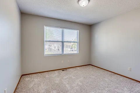 1008 E Karla Ct — Photo 14