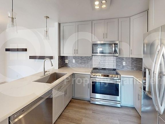 4th image of 10115 E Mountain View Rd Unit 2016