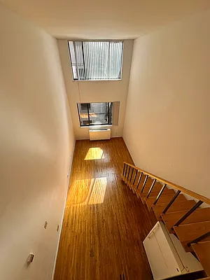 Rented by J PRESTON AND ASSOCIATES INC | media 14