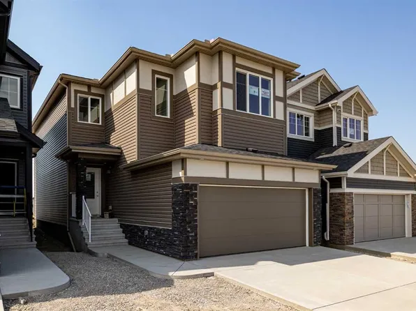 389 E Sora Park SE, Calgary, AB T3S 0V3
