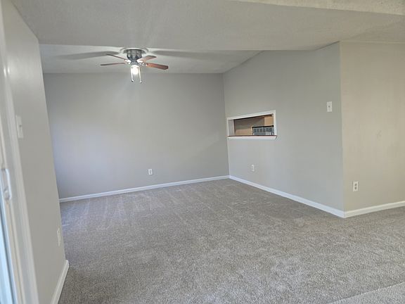 5th image of 94 Balsam Rd #1