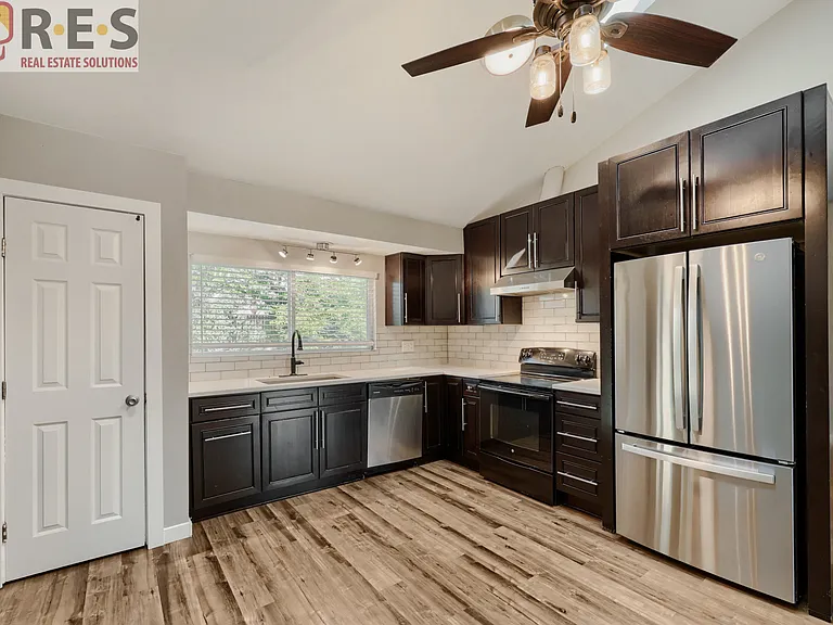 3669 S Gibralter Cir — Photo 5