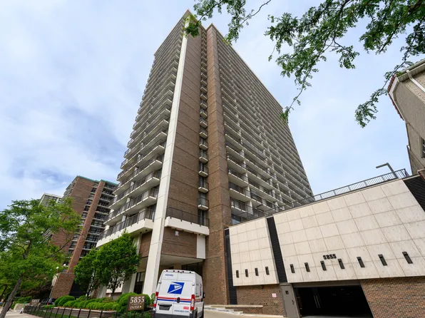 5855 N Sheridan Rd APT 24J, Chicago, IL 60660
