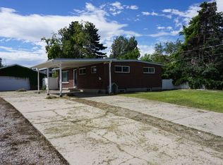 3485 W Meadowbrook Dr, West Valley City, UT 84119