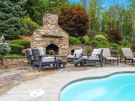 5th image of 473 Bunn Hill Rd