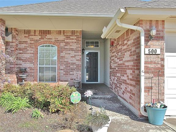 2nd image of 500 N Chisholm Trail Way