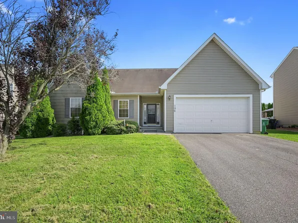 196 Cathleen Dr, Smyrna, DE 19977