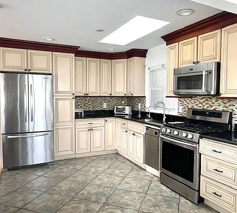 2nd image of (Undisclosed Address)