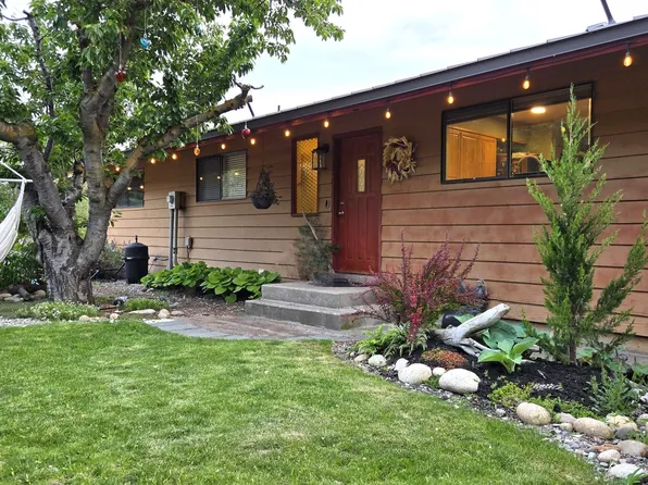 2211 NW Cascade Ave, East Wenatchee, WA 98802