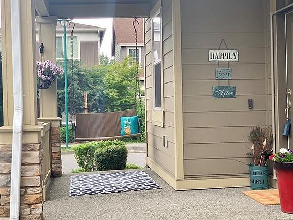 3rd image of 3315 136th Pl SE