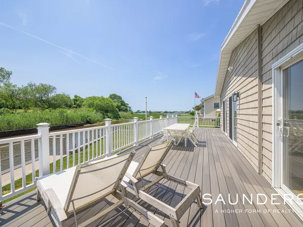 14 Landing Ln, Southampton, NY 11968