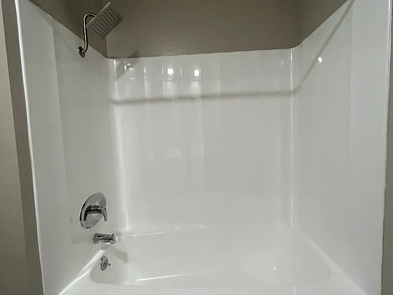 Taylor Garden Apartments — Photo 58