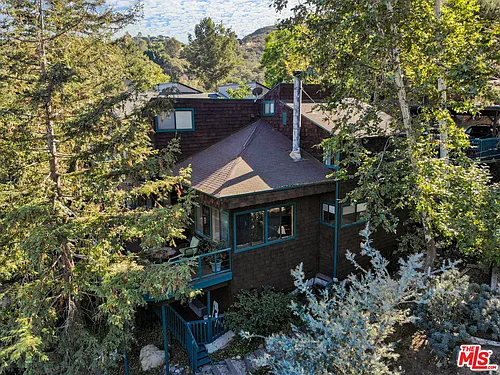 730 Basin Dr Photo 1
