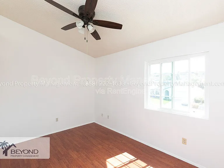 904 Harbison Pl — Photo 12
