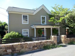 325 6 1/2 St SW, Charlottesville, VA 22903