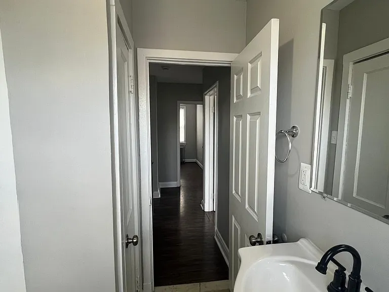 2237 W Saratoga St — Photo 14