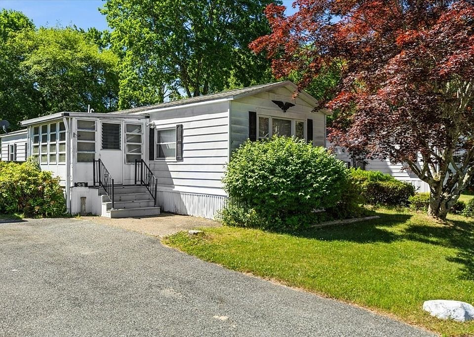 1st image of 33 Thayer Dr