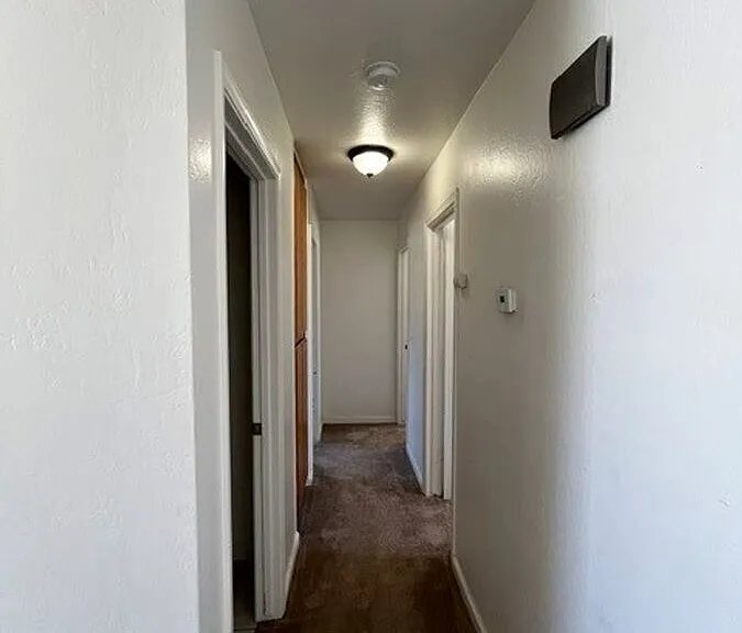 21901 Mid Way — Photo 6