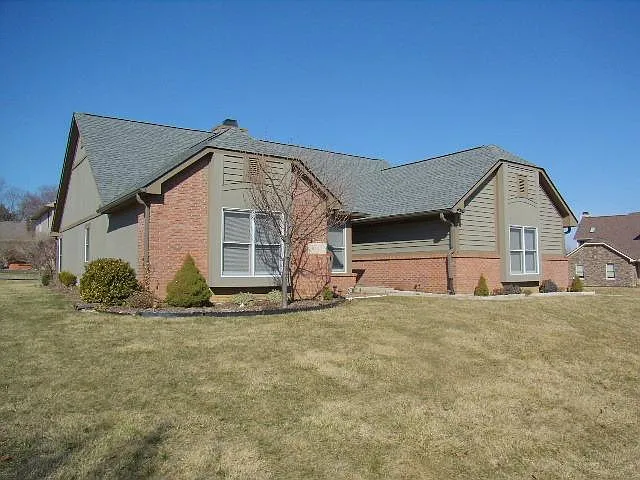 647 Walden Way photo 1