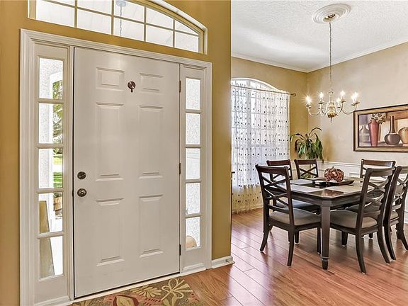 5th image of 23968 Creek Parke Cir