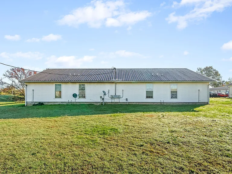 280 Thompsonville Ln #C — Photo 14