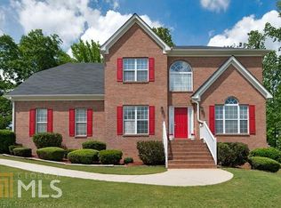 145 Normandy Dr, Fayetteville, GA 30214