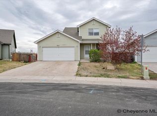 321 Medicine Bow Ave, Cheyenne, WY 82007