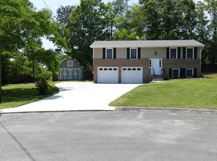 327 Grant Ct, Maryville, TN 37804