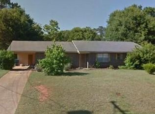 122 Sherwood Ave, Troy, AL 36081