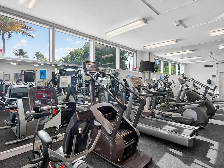 2655 Collins Ave #2302 — Photo 30