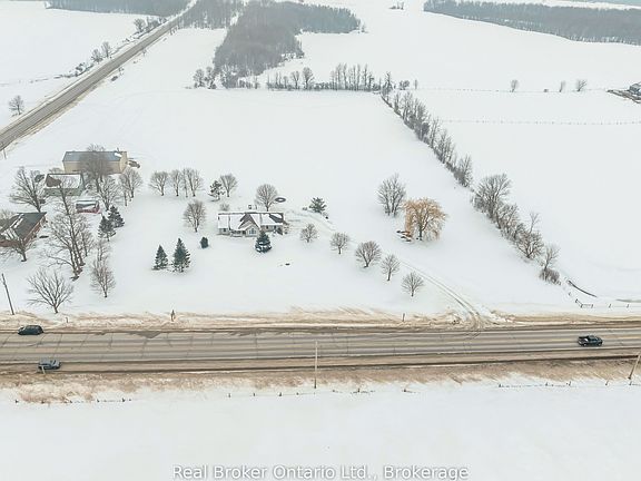 3rd image of 44611 Perth Line #86