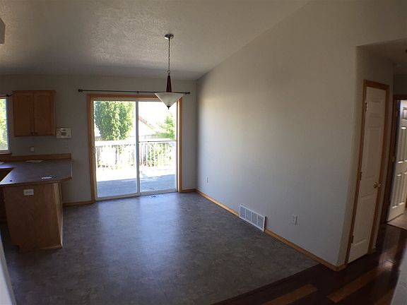 4th image of 723 E Tara Lee Ave