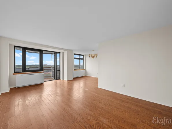 112-01 Queens Boulevard image 1 of 23