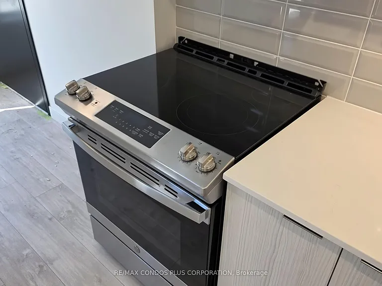 170 Clonmore Dr #5 — Photo 13